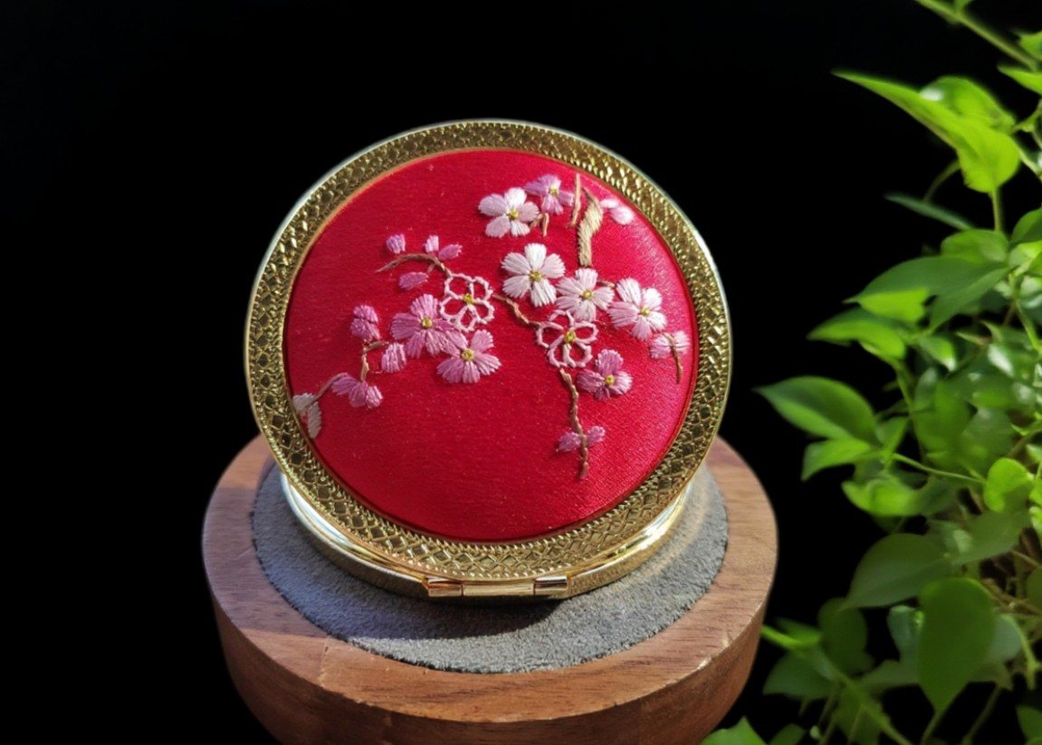 刺繡紙巾盒